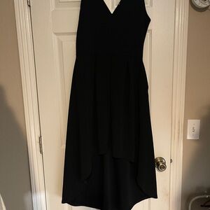 Elegant Black Sleeveless Dress